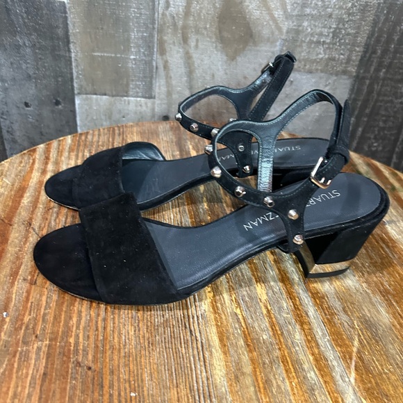 Stuart Weitzman - Picture 6 of 7